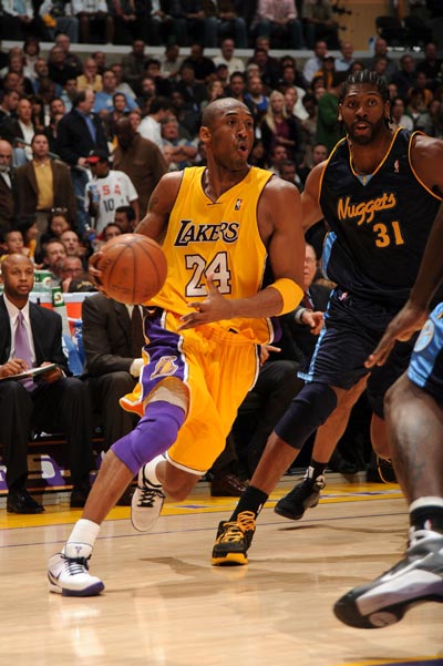 更是他对篮 更是他对篮