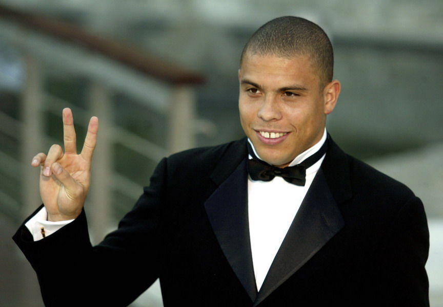 而非决定性 而非决定性