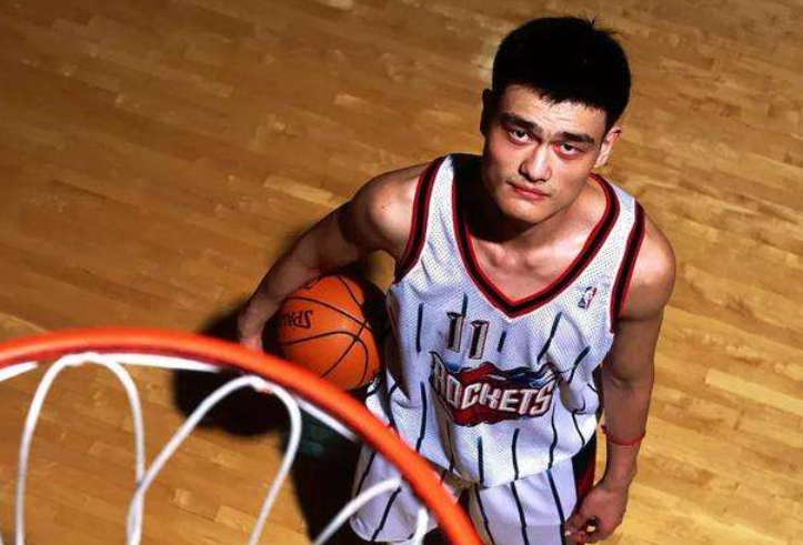 素质也会直 素质也会直