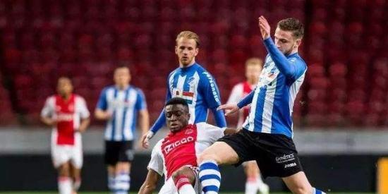 甚至曾被誉 甚至曾被誉